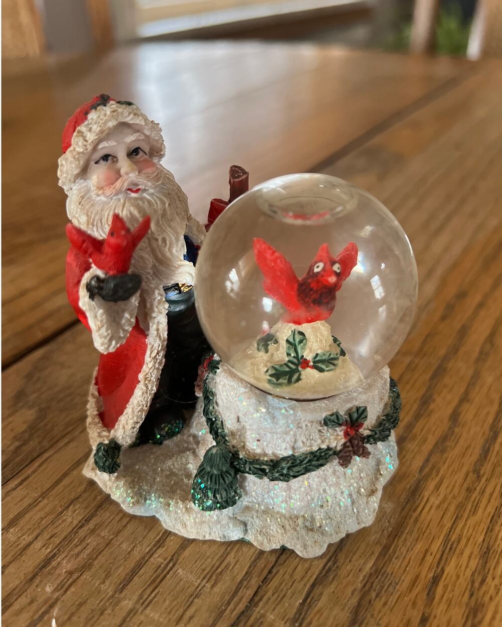 Vintage Christmas Water Snow Globe Santa with cardinals birds